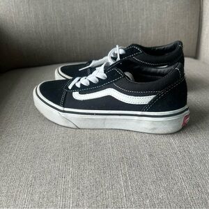 Vans Youth Old Skool Low Top Black & White Sk8 Shoes - Size Y2